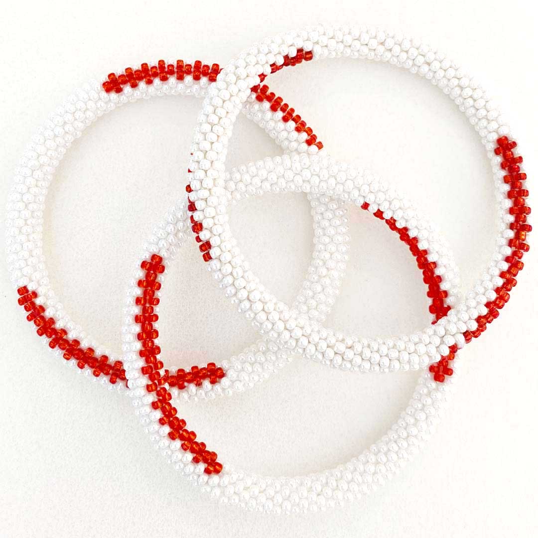 Strawberries & Cream Taffy - 7"