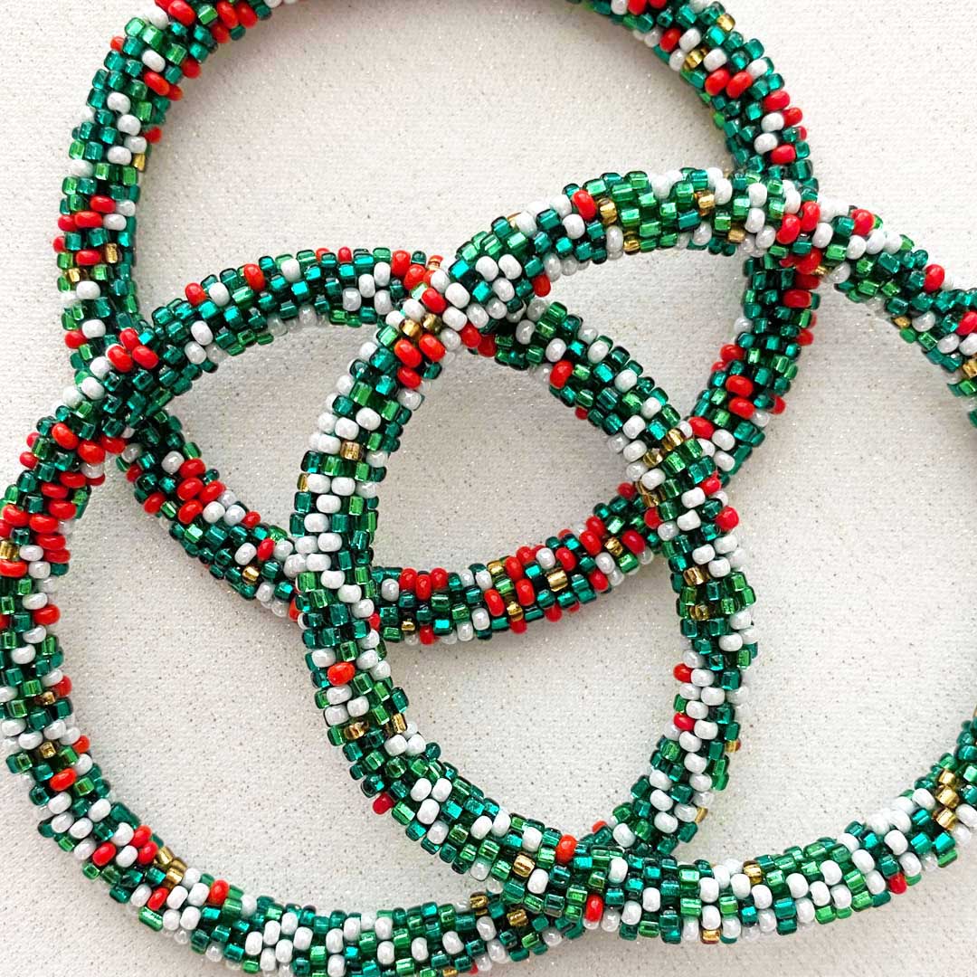 Christmas Tree Confetti Beaded Bracelet for Women-1