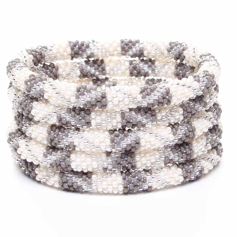 Earl Grey Pearl Beaded Bracelet-2