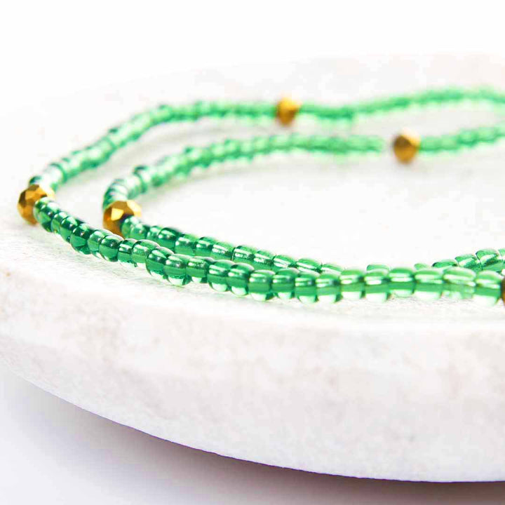 Emerald Sunset Beaded Ankle Bracelet - Handmade Artisan Jewelry - Close Up - Cana Capri