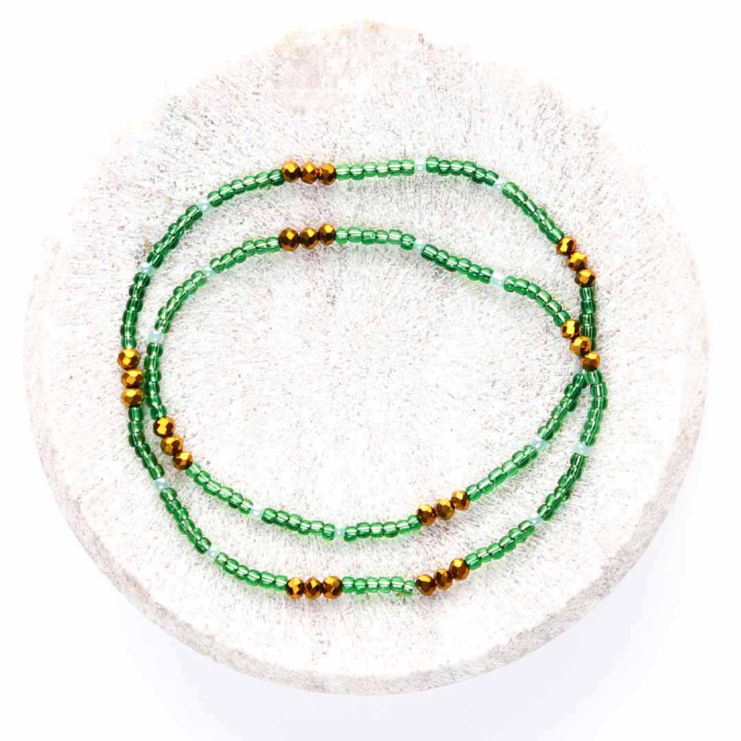 Emerald and Pearl Sunset Beaded Ankle Bracelet - Handmade Artisan Jewelry - Top View - Cana Capri
