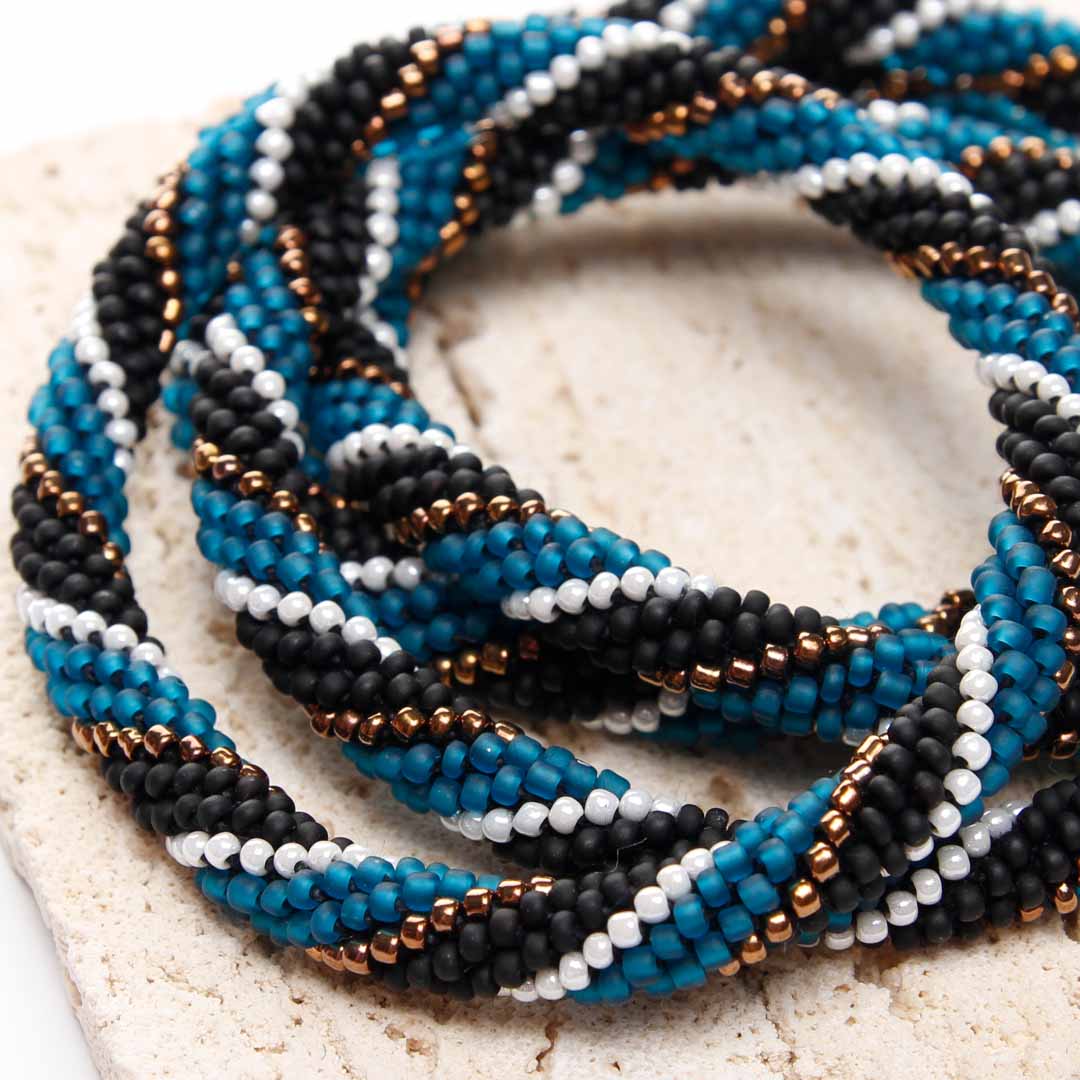 Frosted Denim Noir Twist - 7"