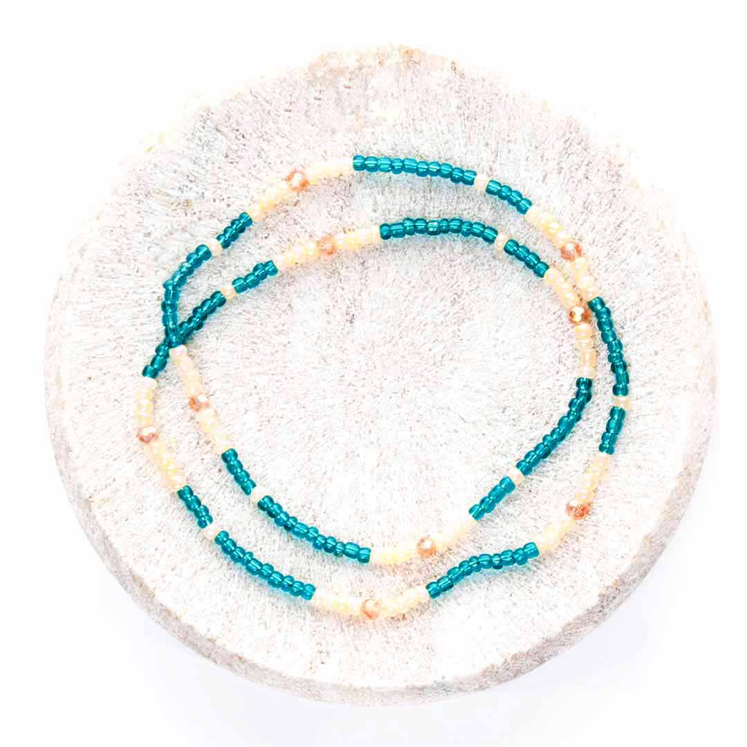 LagunaPearlBeadedAnkleBracelet-HandmadeArtisanJewelry-TopView-CanaCapri