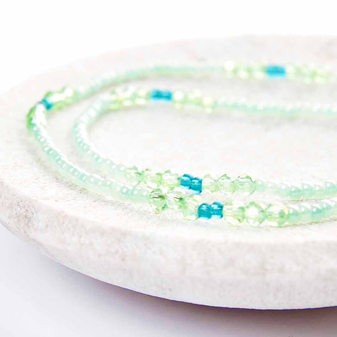 Mint Mojito Beaded Ankle Bracelet - Handmade Artisan Jewelry - Close Up - Cana Capri