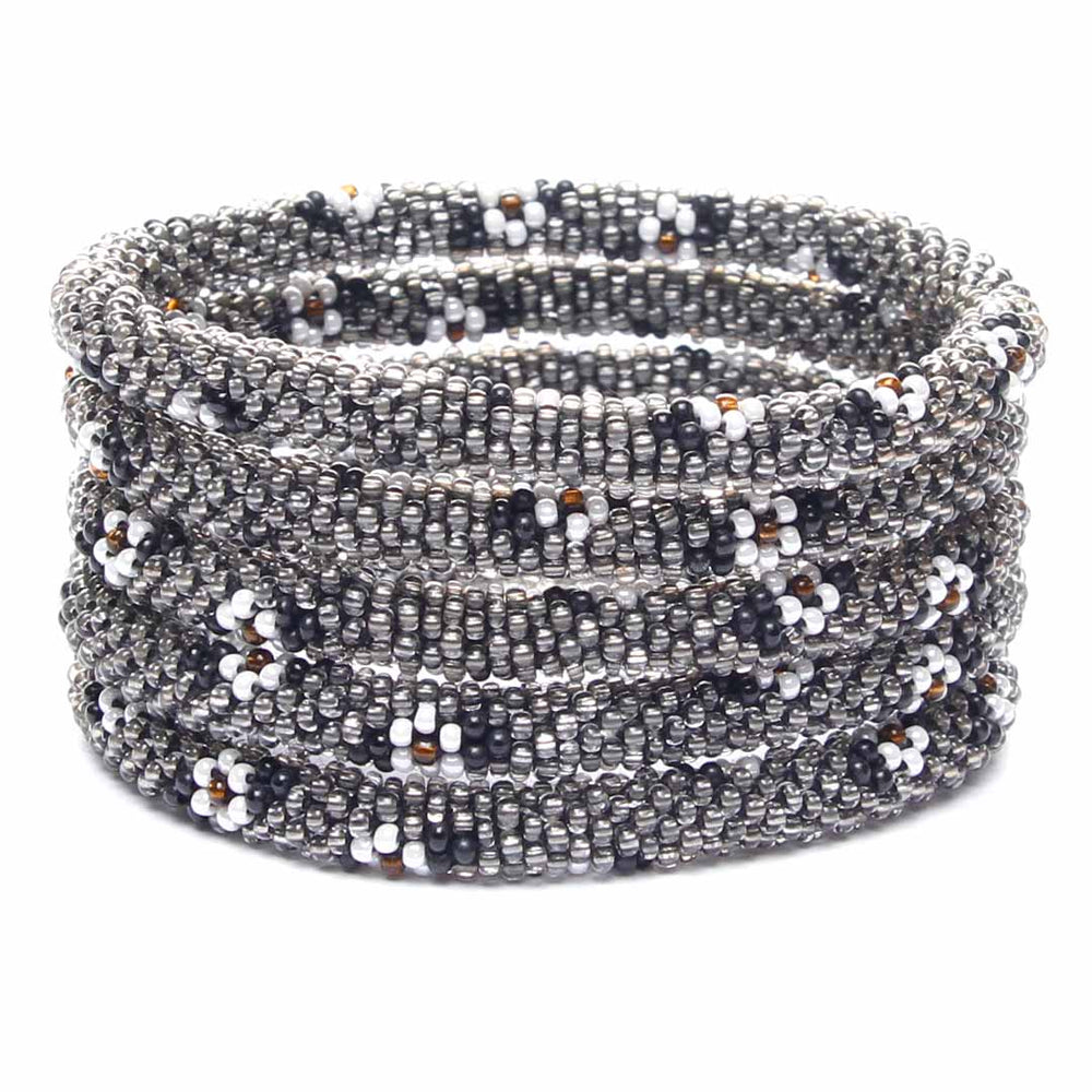 Moonlight Daisies Beaded Bracelet-2