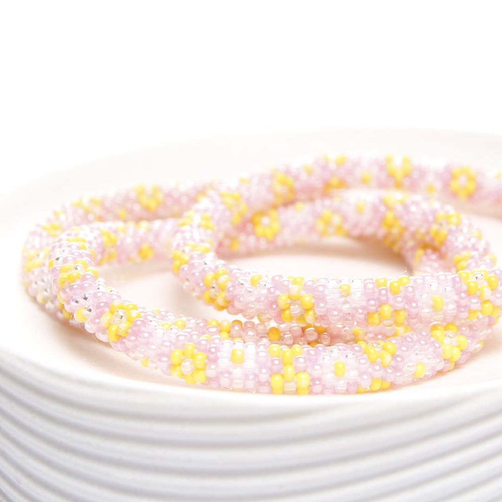 Pink Lemonade Daisies Beaded Bracelet-1 Side