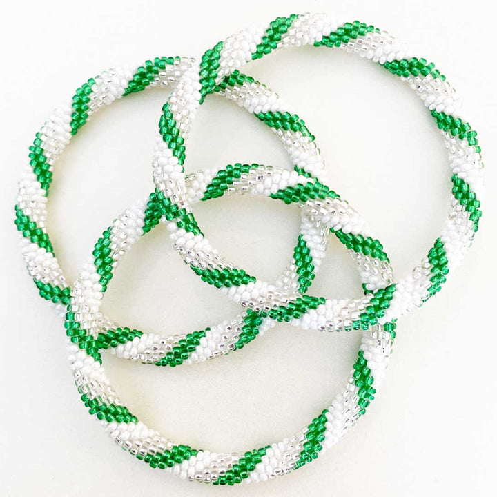 Snowy Christmas Twist - 8"