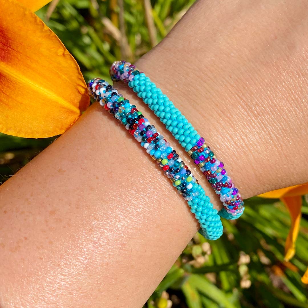 Turquoise Sprinkle Stripe - 7"