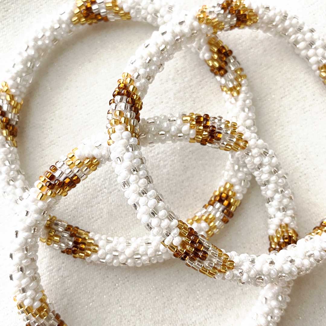 Desert Canyon Snow I Handmade Beaded Bracelets for Women -Close 