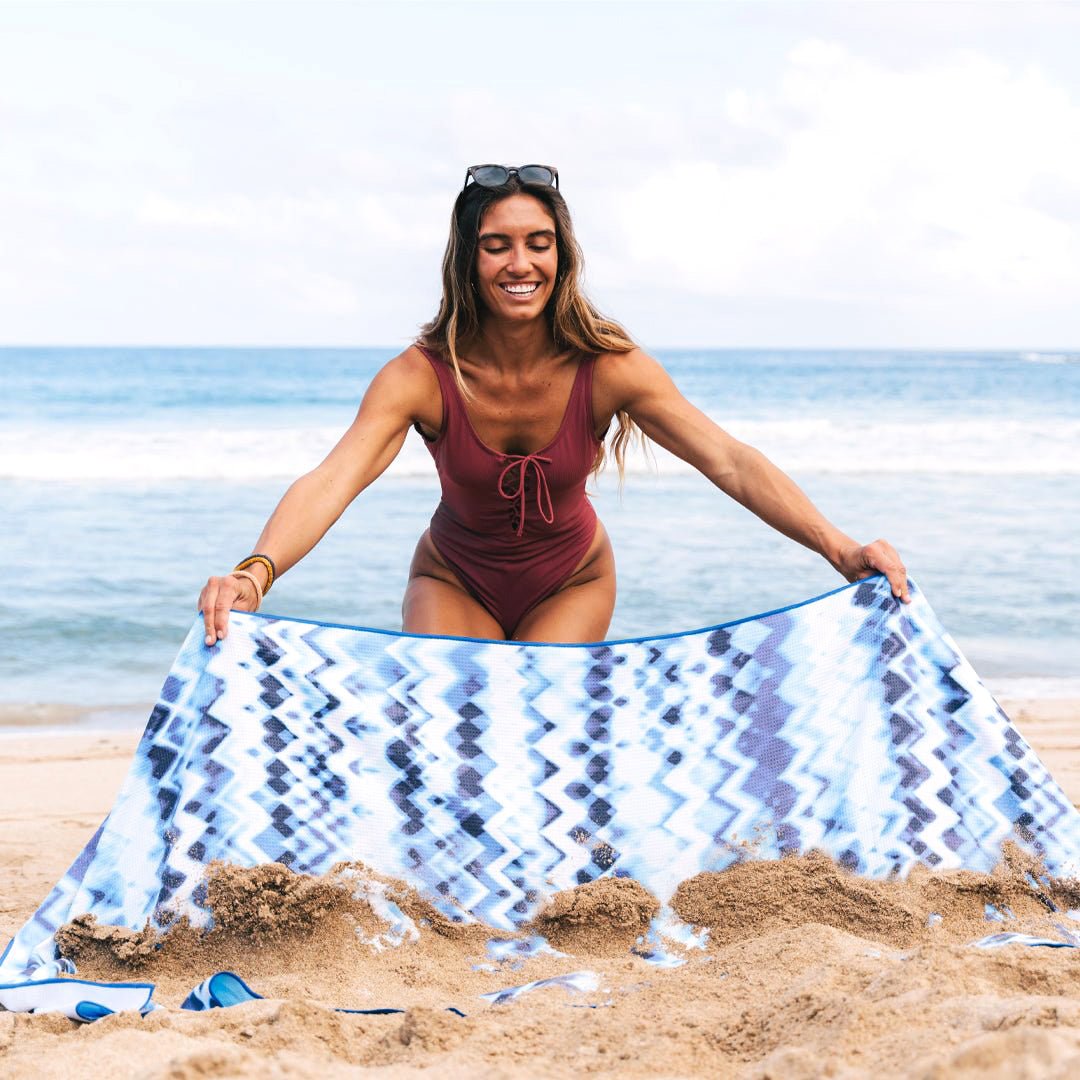 Tie Dye Waves Beach Towel - Cana Capri